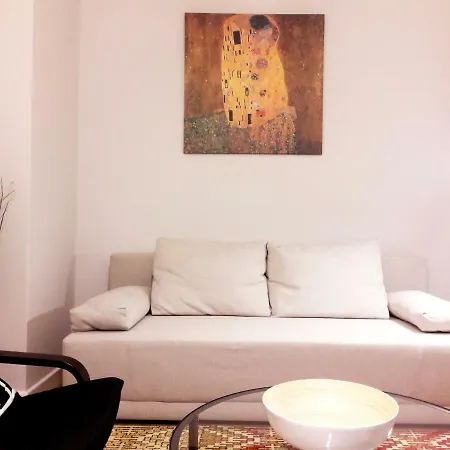 Modern & Quiet In Royal Wilanow With Ac And Garage Warsaw