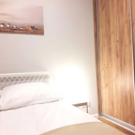 Lejlighed Modern & Quiet In Royal Wilanow With Ac And Garage Warszawa