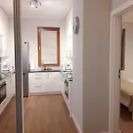 Modern & Quiet In Royal Wilanow With Ac And Garage Апартаменты Варшава