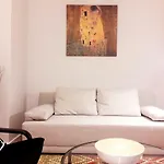 Modern & Quiet In Royal Wilanow With Ac And Garage Варшава